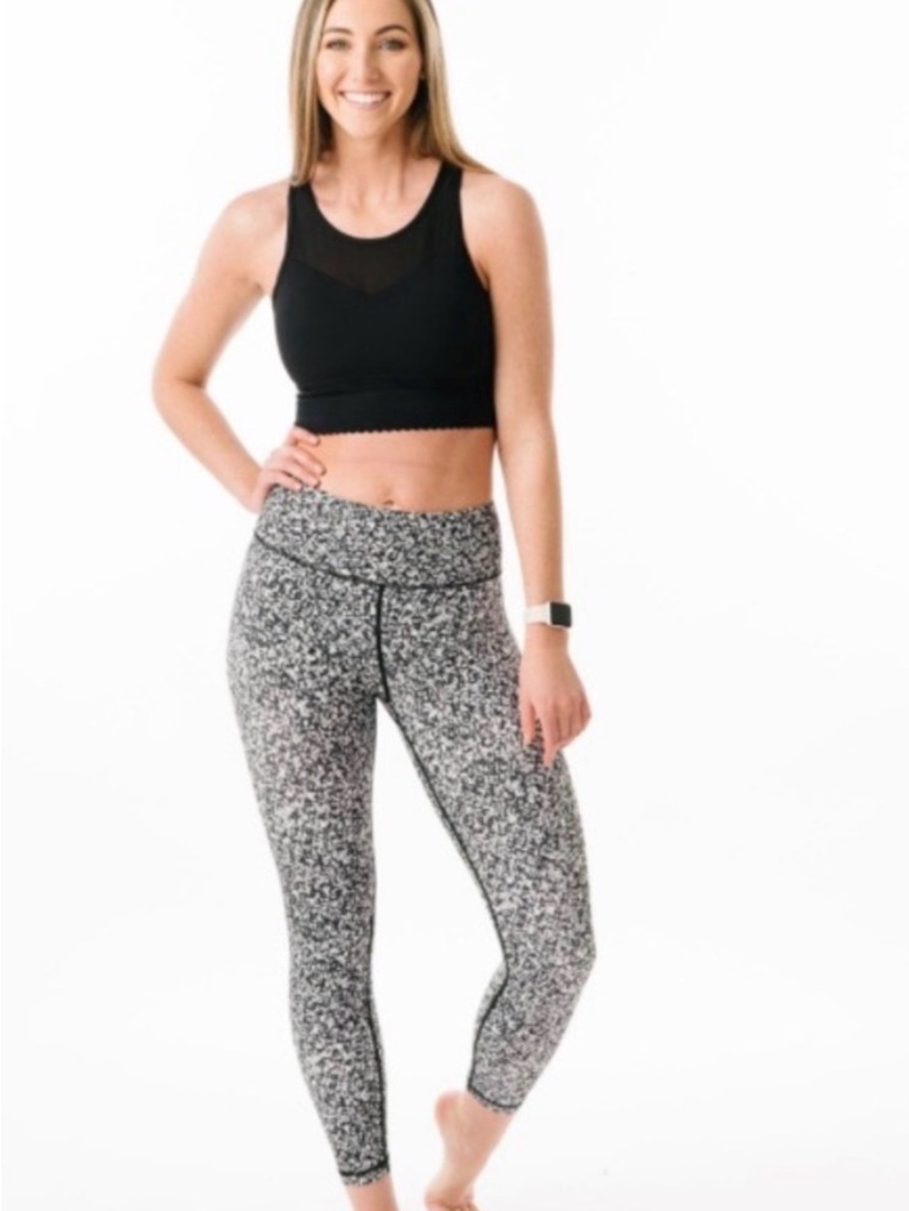 Zyia Black & White Speckled High-Waist Capri Leggings - Women Sz 12